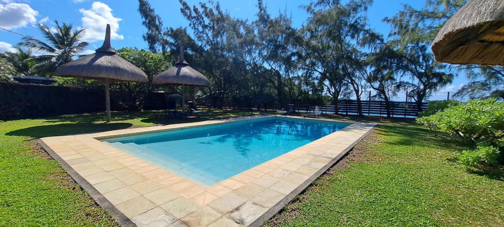 Clair de Lune - Private 2 Bedrooms Beachfront Villa Trou d'Eau Douce Buitenkant foto