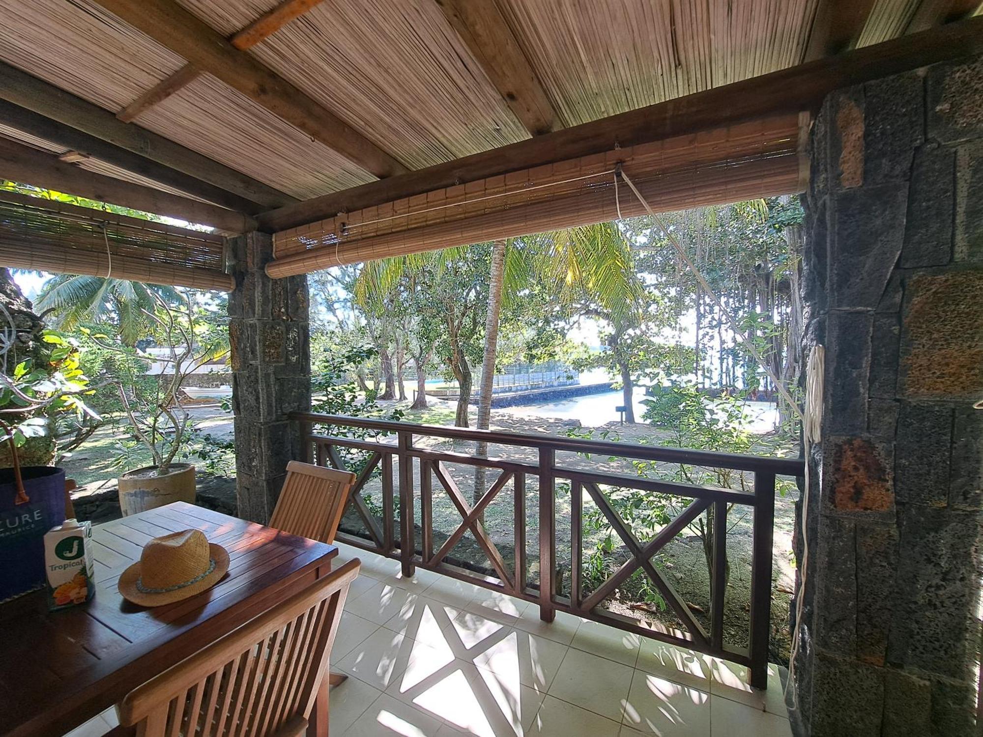 Clair de Lune - Private 2 Bedrooms Beachfront Villa Trou d'Eau Douce Buitenkant foto