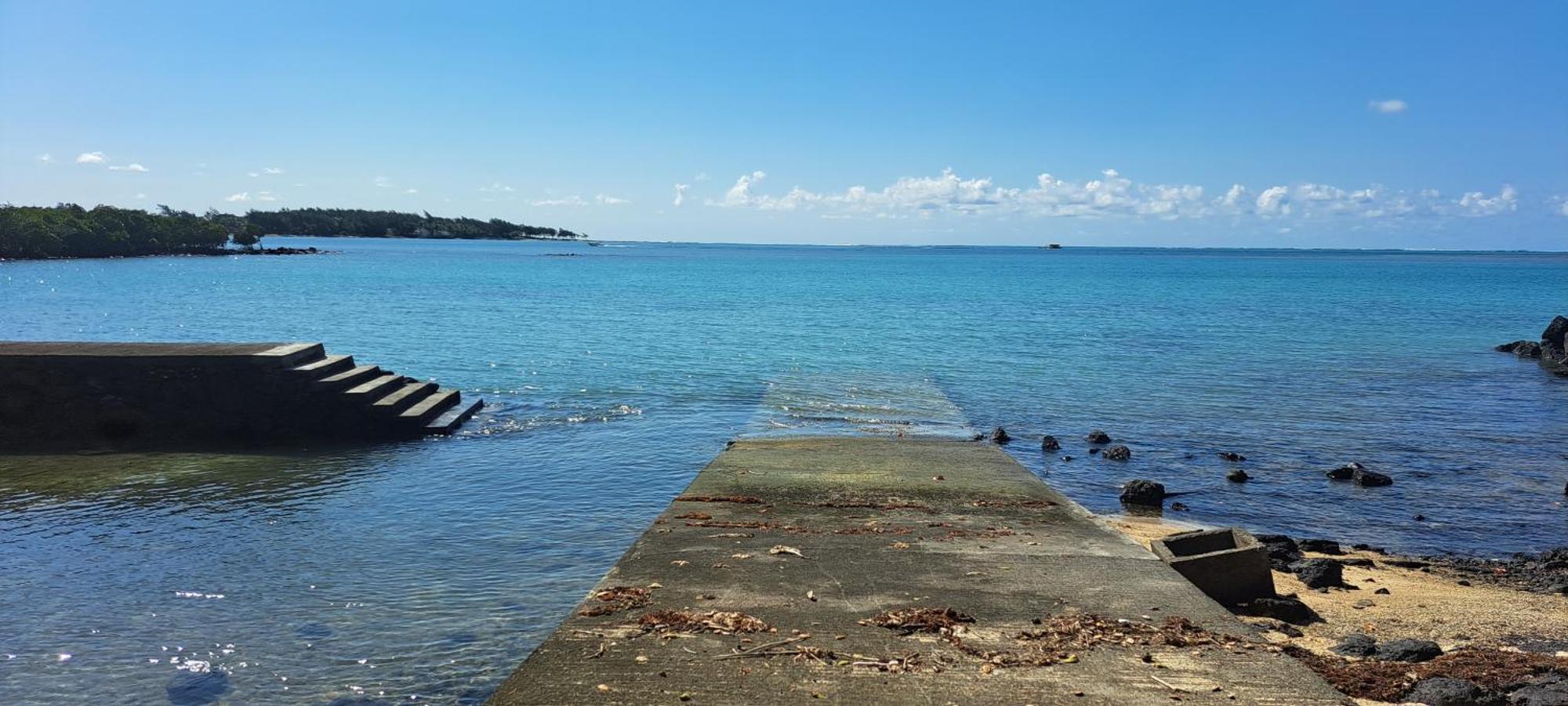 Clair de Lune - Private 2 Bedrooms Beachfront Villa Trou d'Eau Douce Buitenkant foto